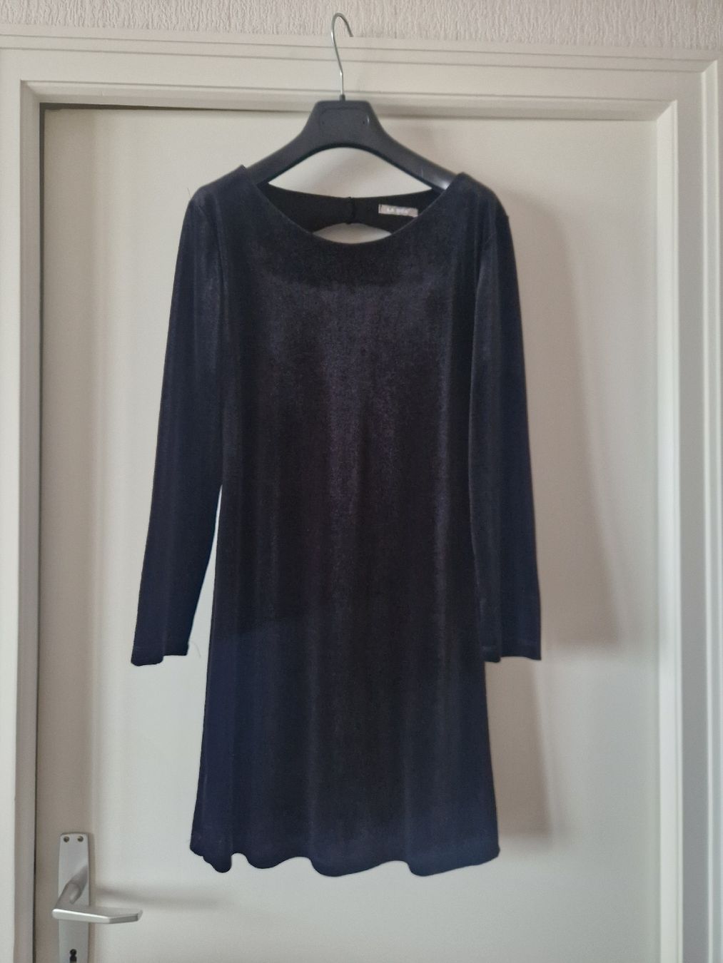 Vestiti: New dress velvet size S – Nuovo (secondo la descrizione) da Lausanne venduto da Issss
