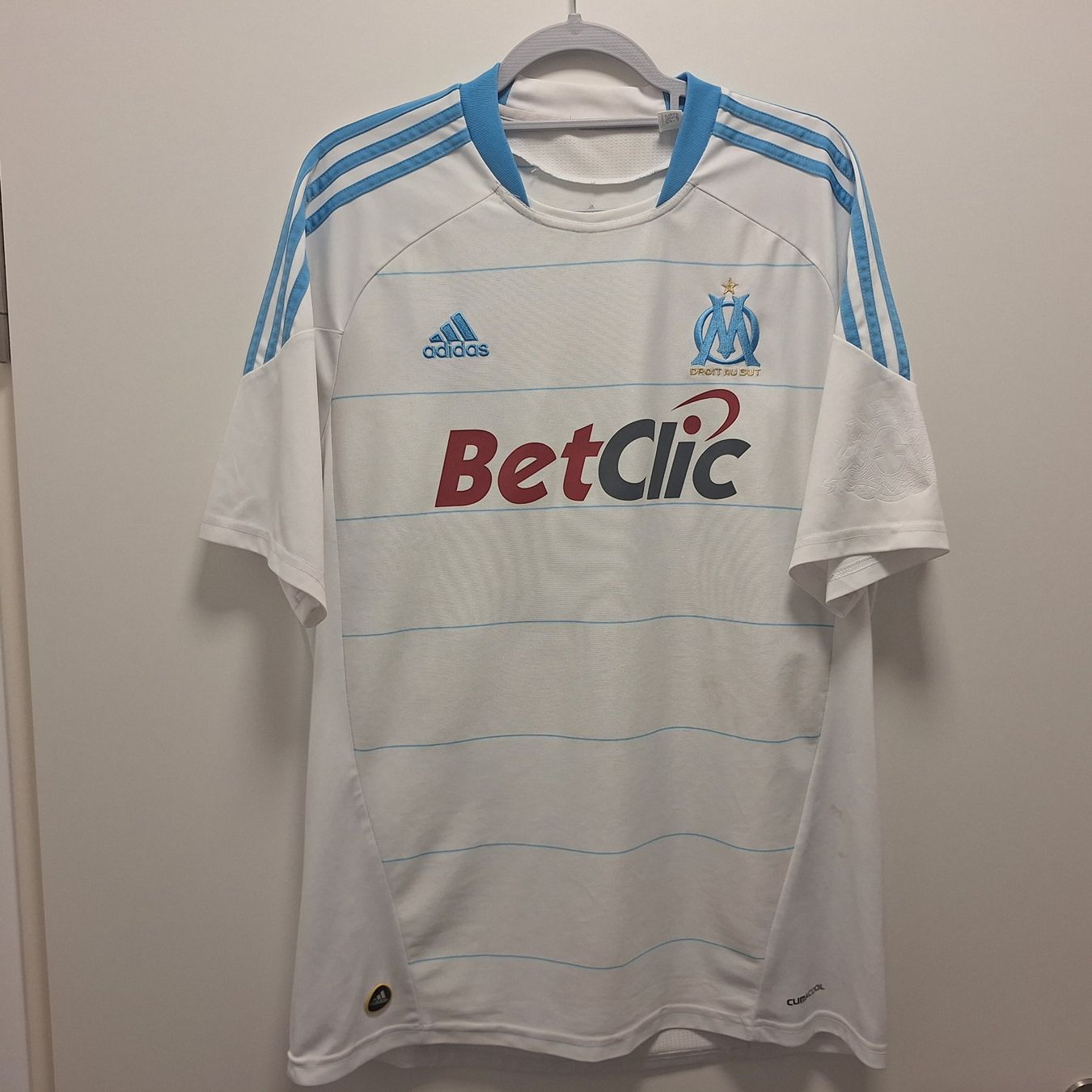 Leibchen & Hosen: Adidas Olymipque Marseille Home 2010 – Gebraucht aus Bellinzona von LA-ropa-de-Juan