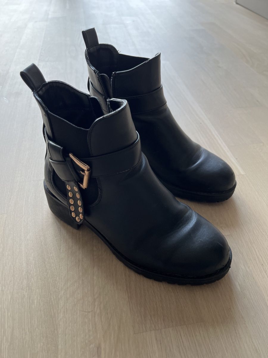 Anna Field Damenschuhe: Schicke schwarze Stiefeletten Gr. 36 – Gebraucht aus Aesch BL von san_trv5 1
