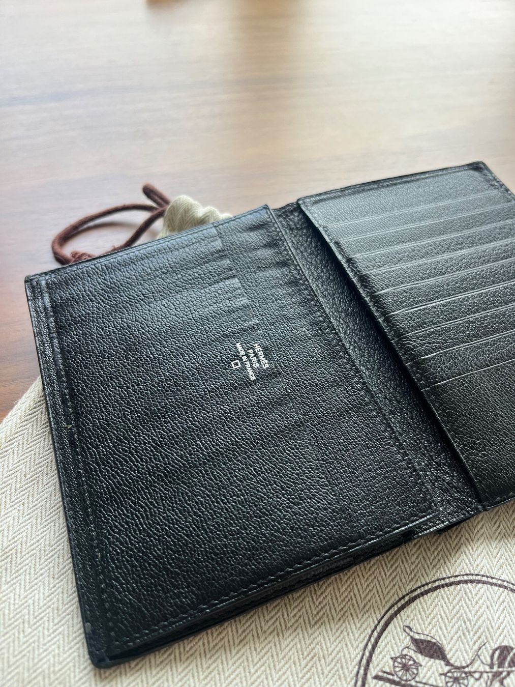 Hermès Brieftaschen: Hermes Wallet Black Alligator – Gebraucht aus Genève von tal_y2gs 1