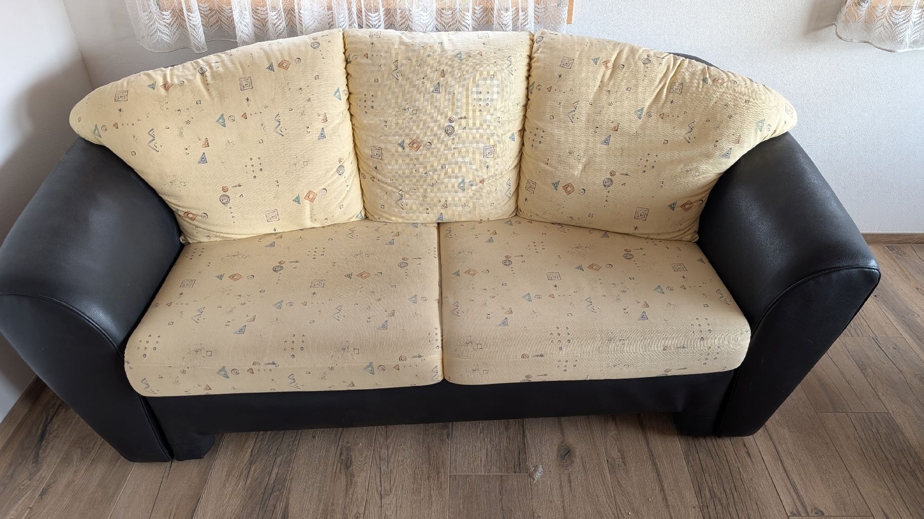 Divani: Ausziehbares Schlafsofa – Usato da Thun venduto da Senggler