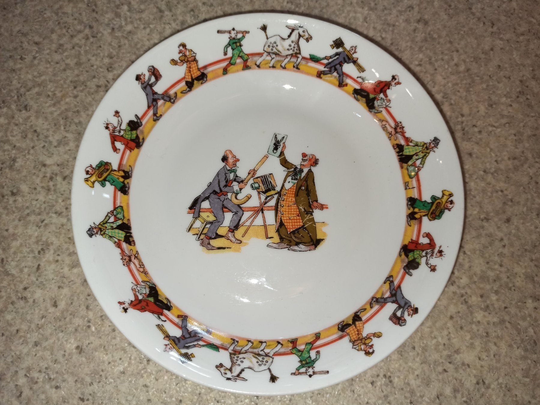 Piatti: Langenthal 1934 Kinderteller 18,5cm – Usato da Reiden venduto da Zofi-Brocki