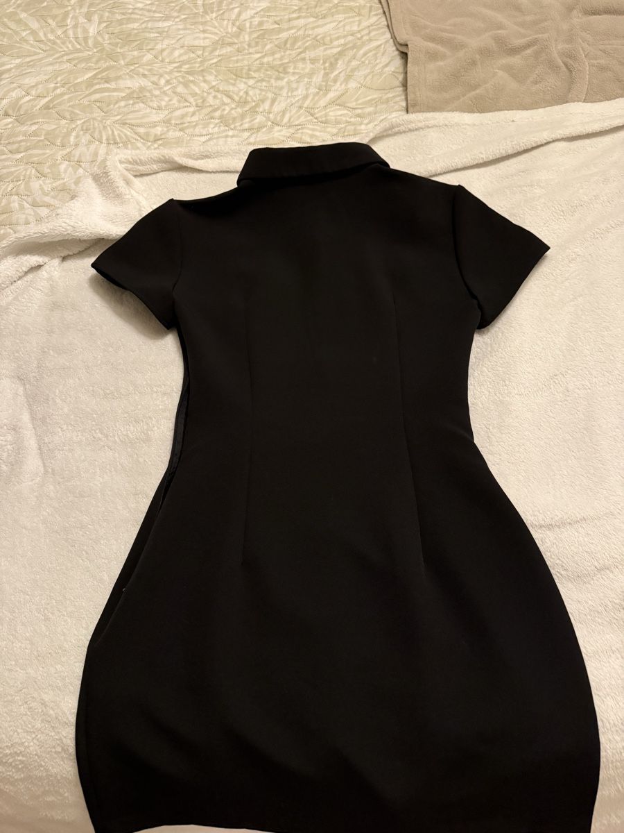 Zara Vestiti: Schwarzes Zara Hemdkleid – Nuovo (secondo la descrizione) da St. Moritz venduto da ari_9fcv 5