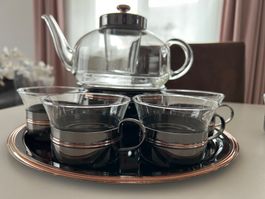 Teeservice aus Glas, neuwertig, inklusive Stövchen