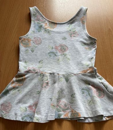 T-Shirt grau mit Rosen