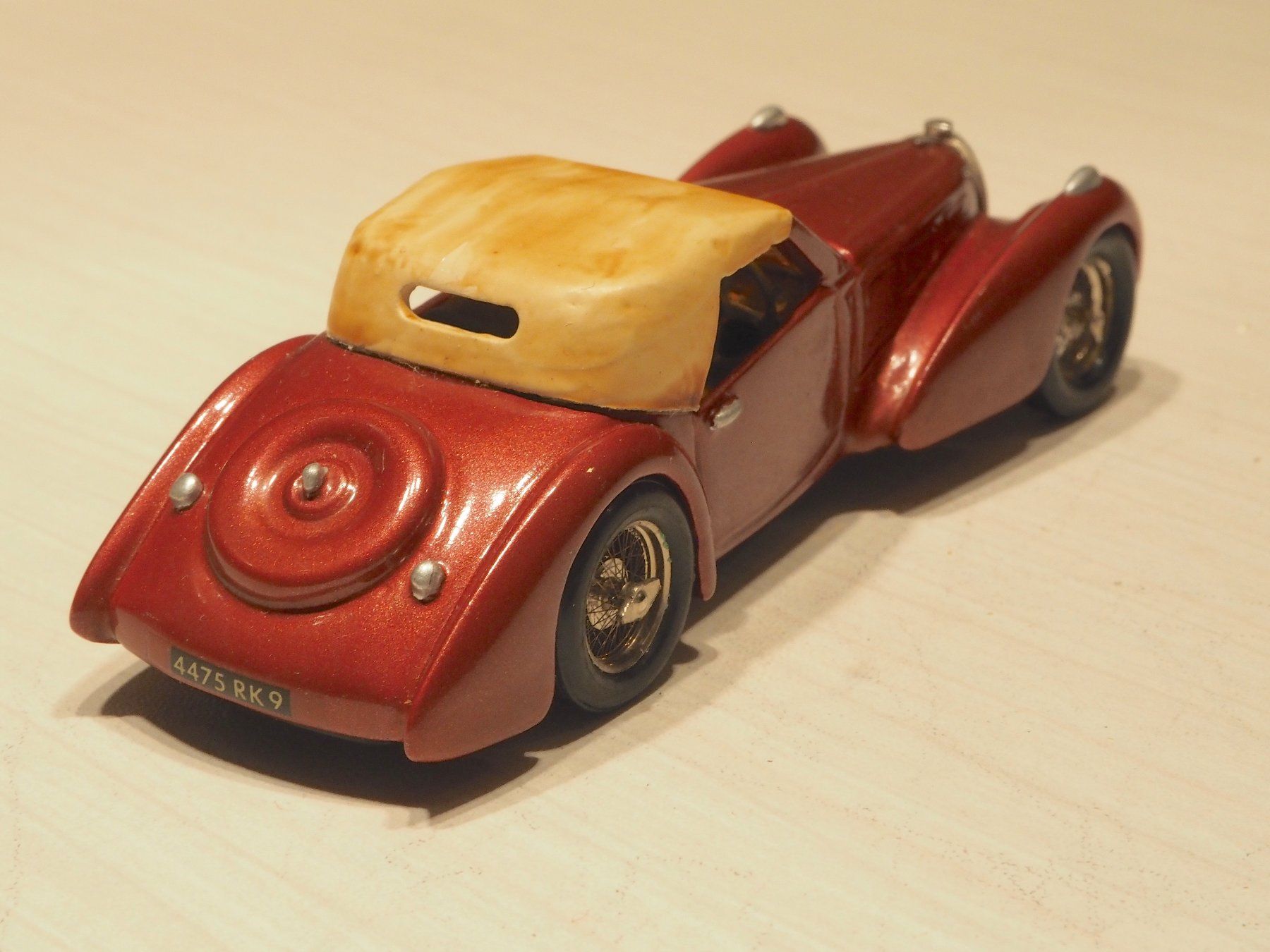 Bugatti Modellautos: Bugatti Type 57 Atlantic Cabriolet 1937 - Eligor – Gebraucht aus Winterthur von 602ccm 2