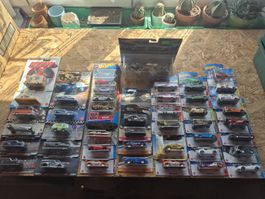 Lot Hot Wheels premium, classic et pack 