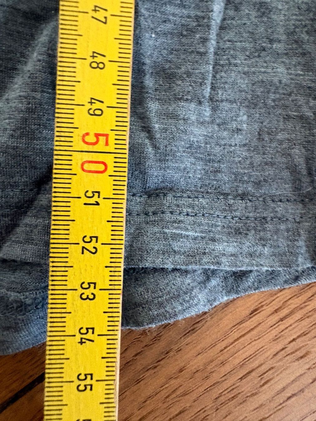 T-shirt: Pally 'Hi Merino Viskose Shirt Gr. S – Usato da Zürich venduto da triangular 7