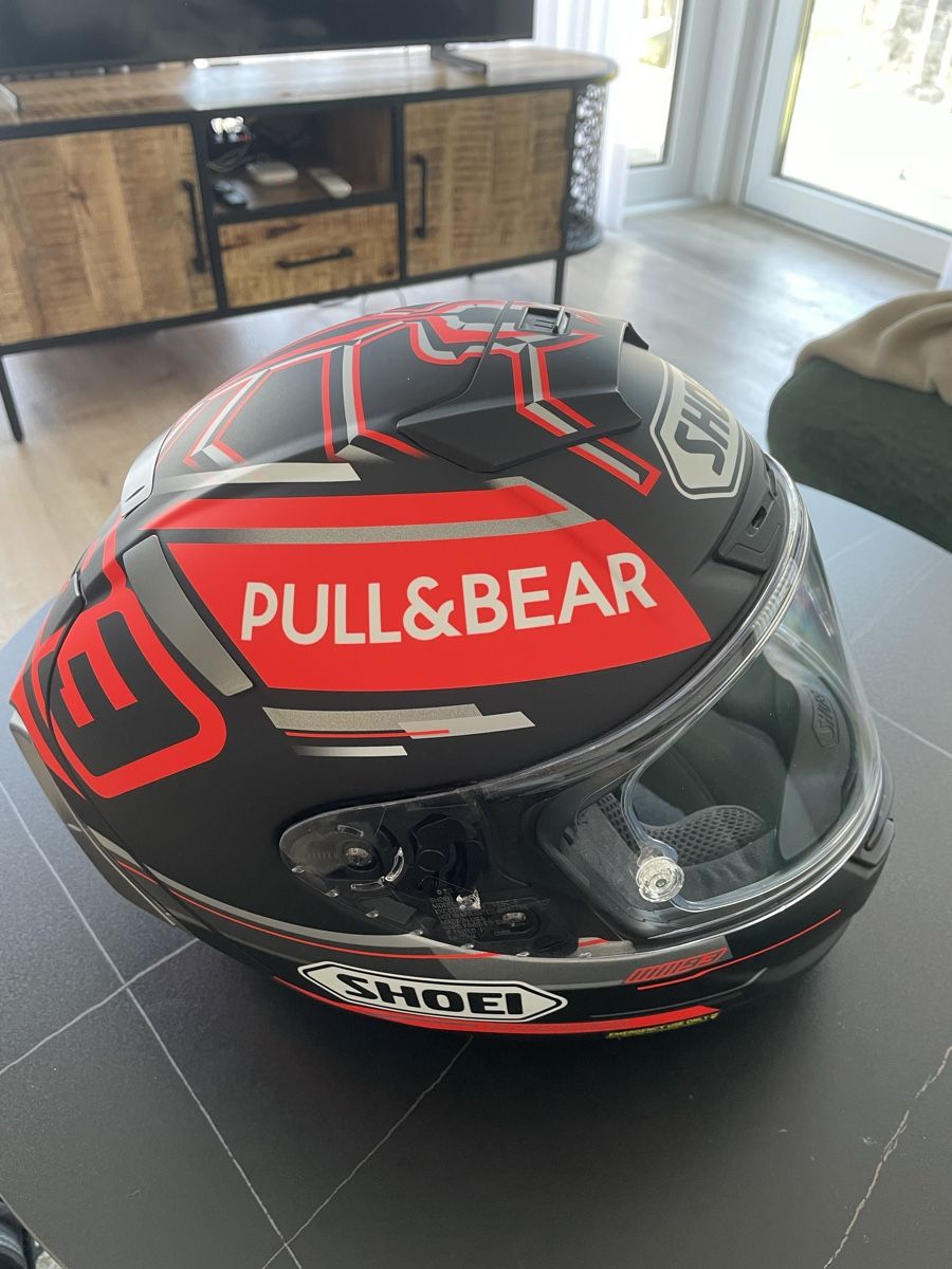 Shoei Caschi & visiere: SHOEI Helm Marc Marquez NEU – Nuovo e nell'imballaggio originale da Wohlen AG venduto da lewishamilton2008