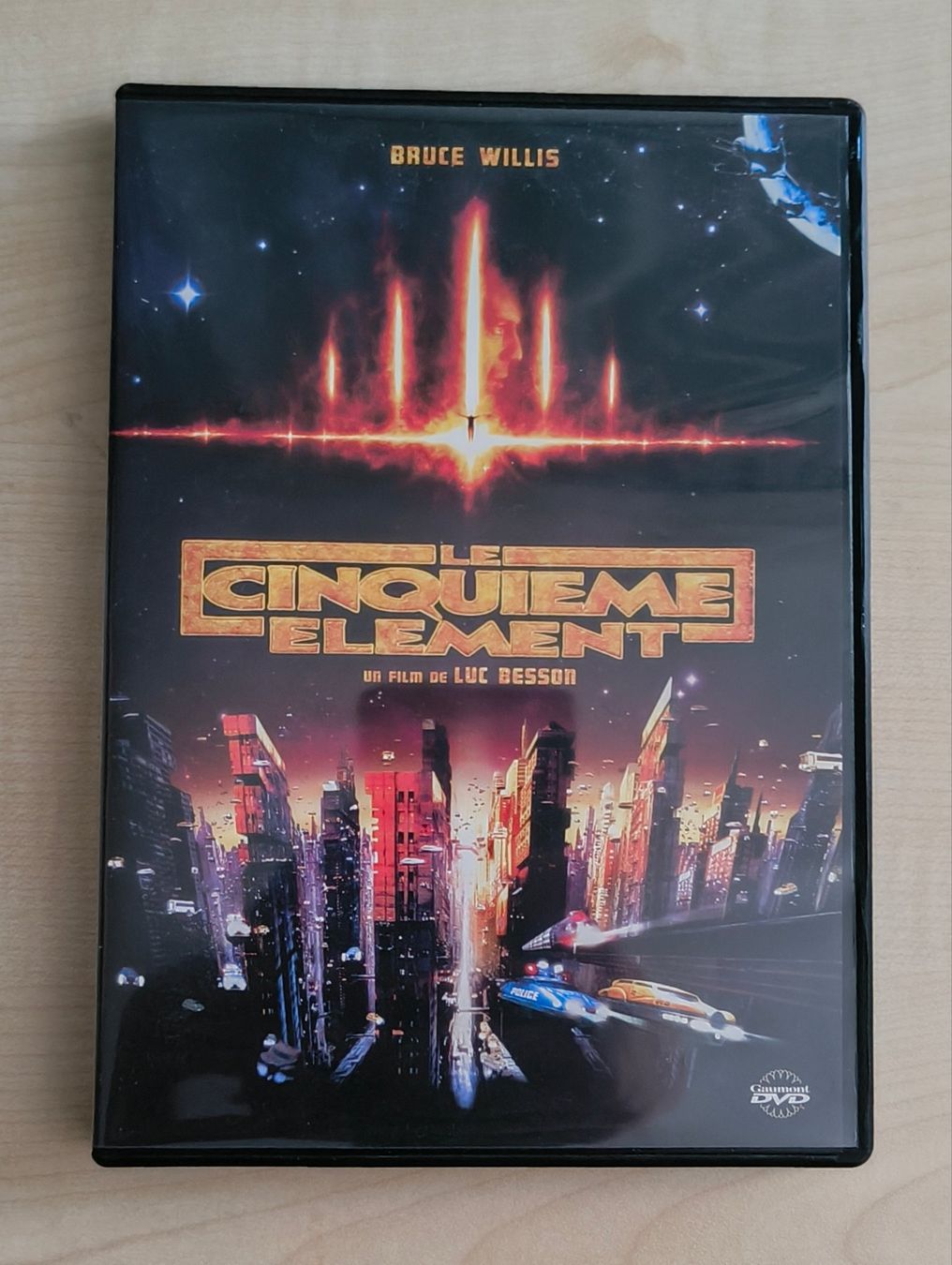 Alle DVDs: Le cinquième élément - Luc Besson - DVD – Gebraucht aus Sion von dor_8hwv