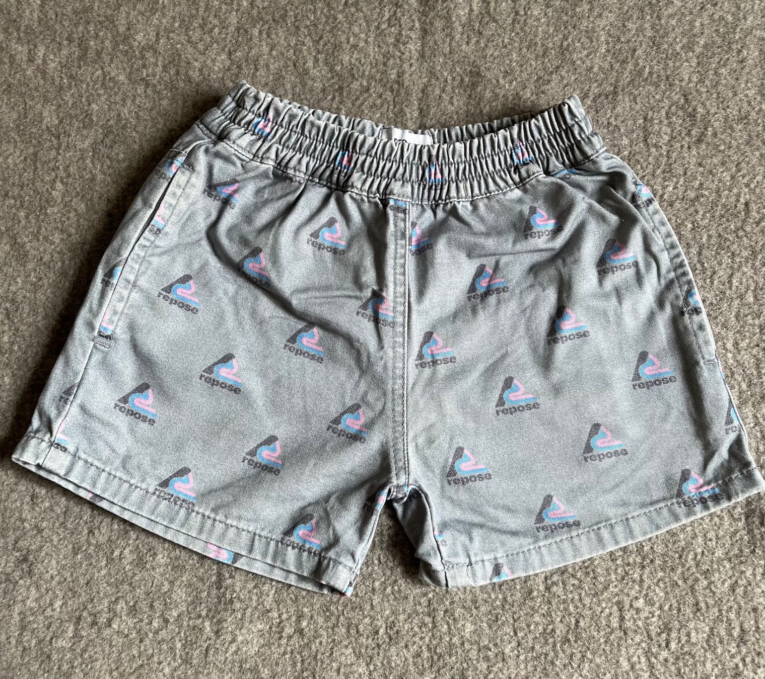 Pantaloni: Mega schöne Shorts Gr.3J von Repose – Nuovo (secondo la descrizione) da Binningen venduto da dygsr