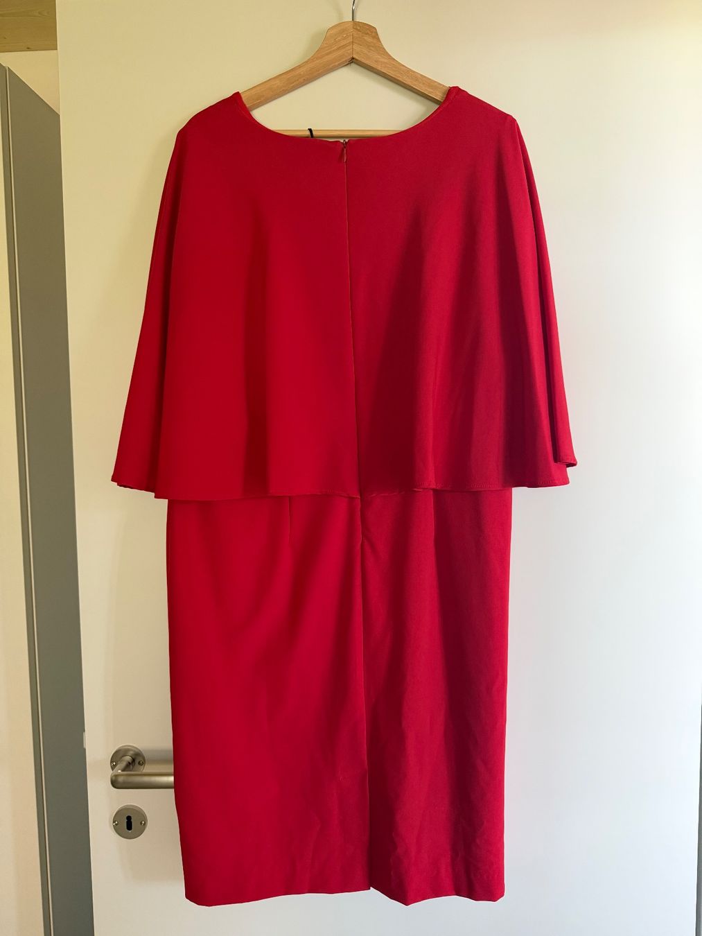 Alba Moda Vestiti: Alba Moda Kleid – Nuovo (secondo la descrizione) da Brüttisellen venduto da ako_7mlf 1