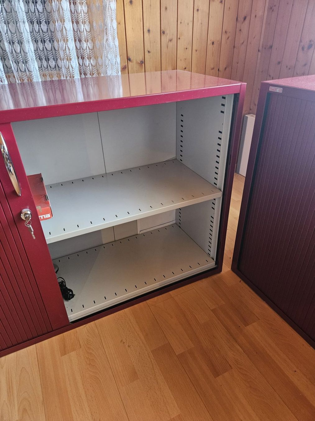 Armadi: 1 Aktenschrank aus Metall – Usato da Orpund venduto da rodolfo58 1