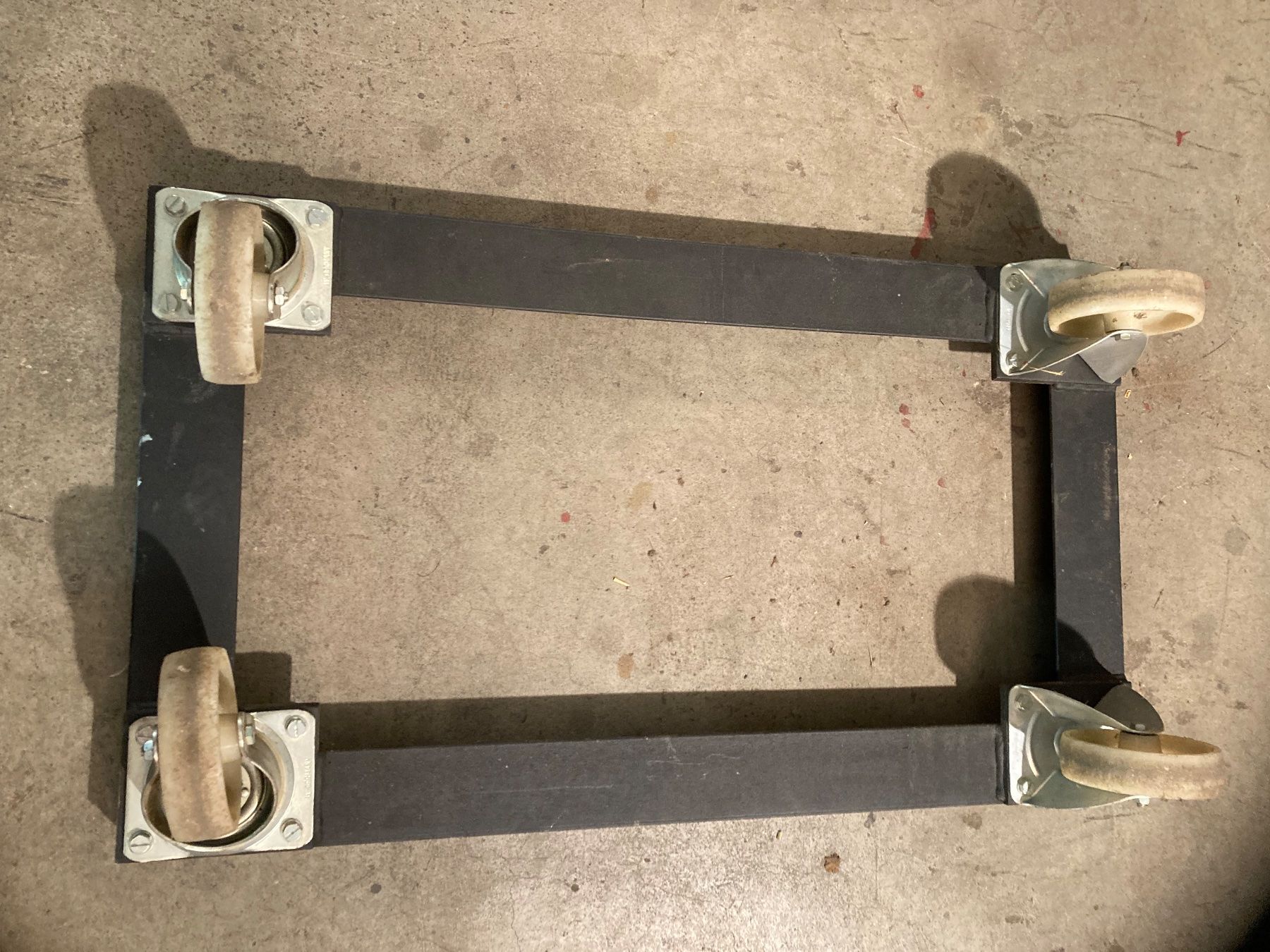 Carrelli di trasporto: Transport Roller/Wagen – Usato da Wildegg venduto da Rider59