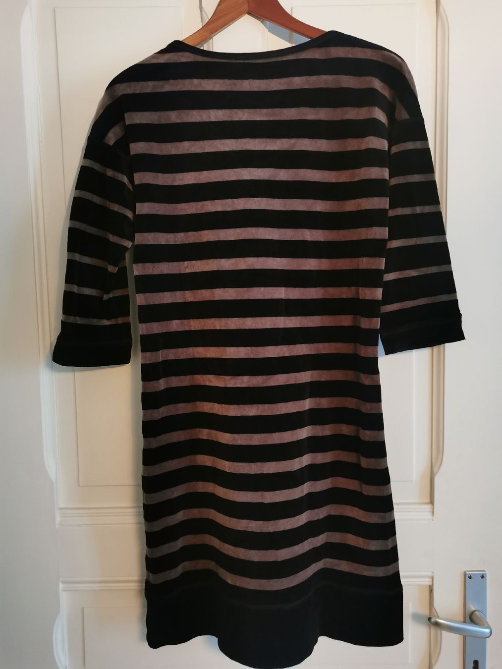 Sonia Rykiel Kleider: gestreiftes Sonia Rykiel Samt Kleid, Gr. S/ M – Gebraucht aus Zürich von Hibiskus3 4