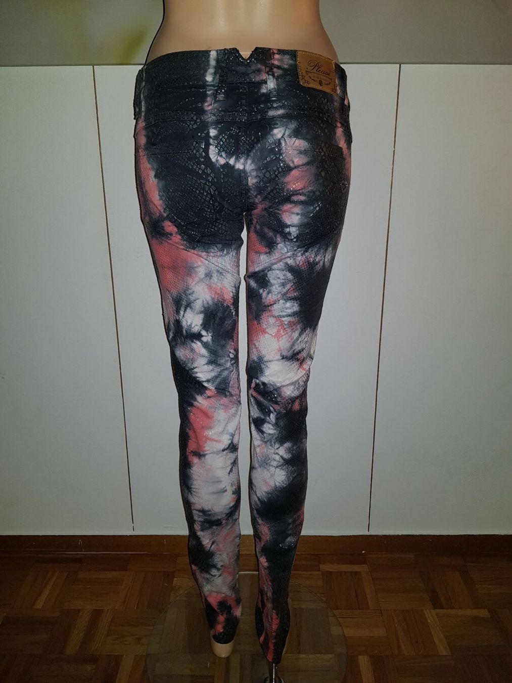 Please Jeans Jeans: Jeans PLEASE taille S (M EUR) neuf – Nuovo e nell'imballaggio originale da Cossonay-ville venduto da Super-Price-Quality 6
