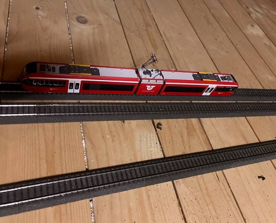 Modelleisenbahnen: Modell bahn H0 AC – Gebraucht aus Lotzwil von jos_f8r7