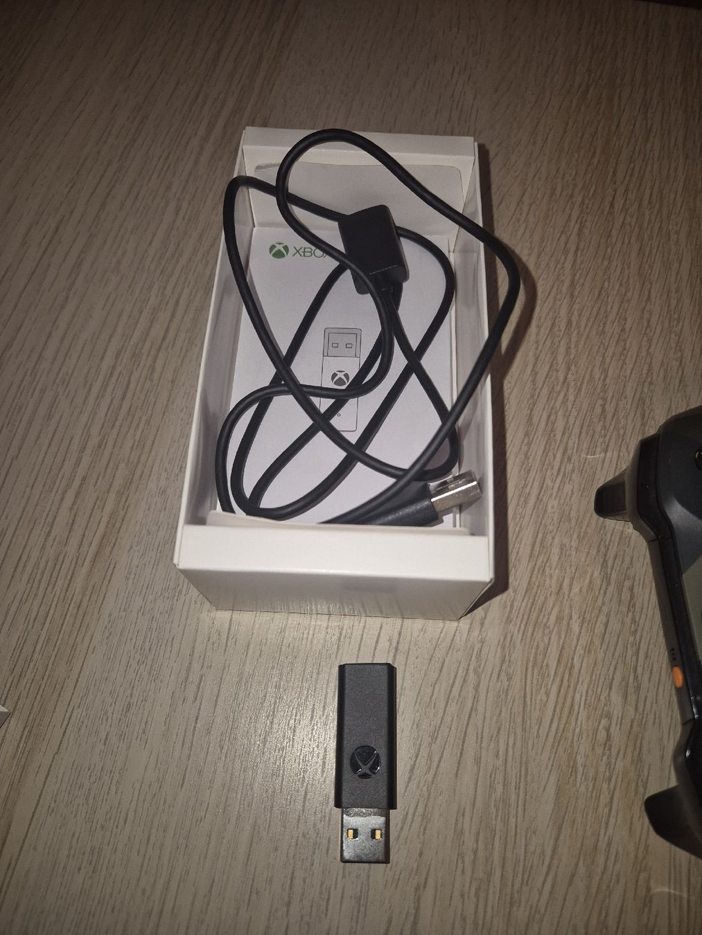 Microsoft Manettes: Xbox One Wireless Controller Camouflage + Wireless Adapter – D'occasion à Rothrist par ner_27ct 5