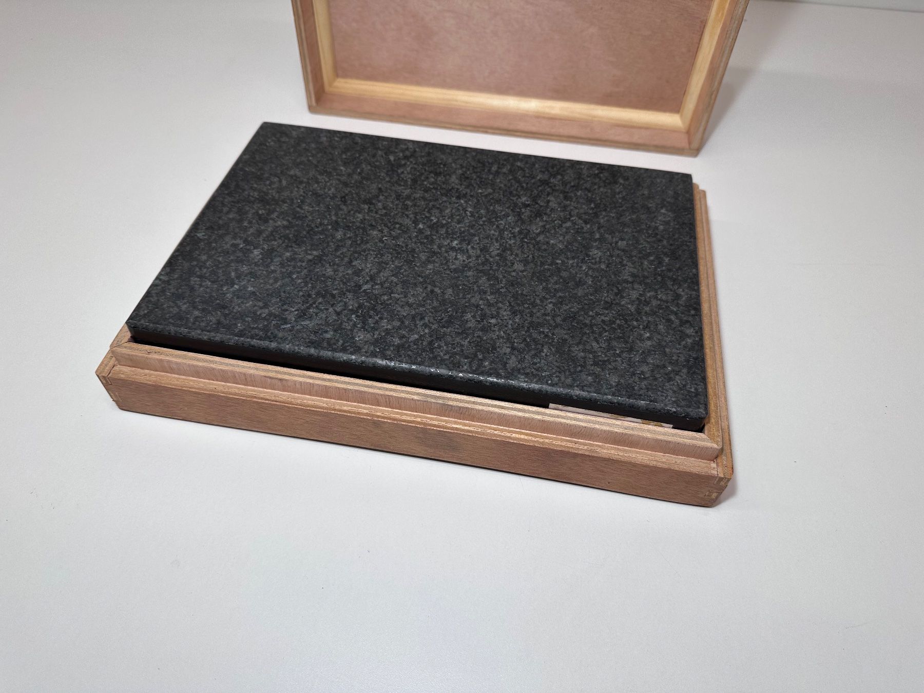 Messen: Messplatte Messgranit Granitplatte Microplan Quarona 300x200 – Gebraucht aus Boswil von  1