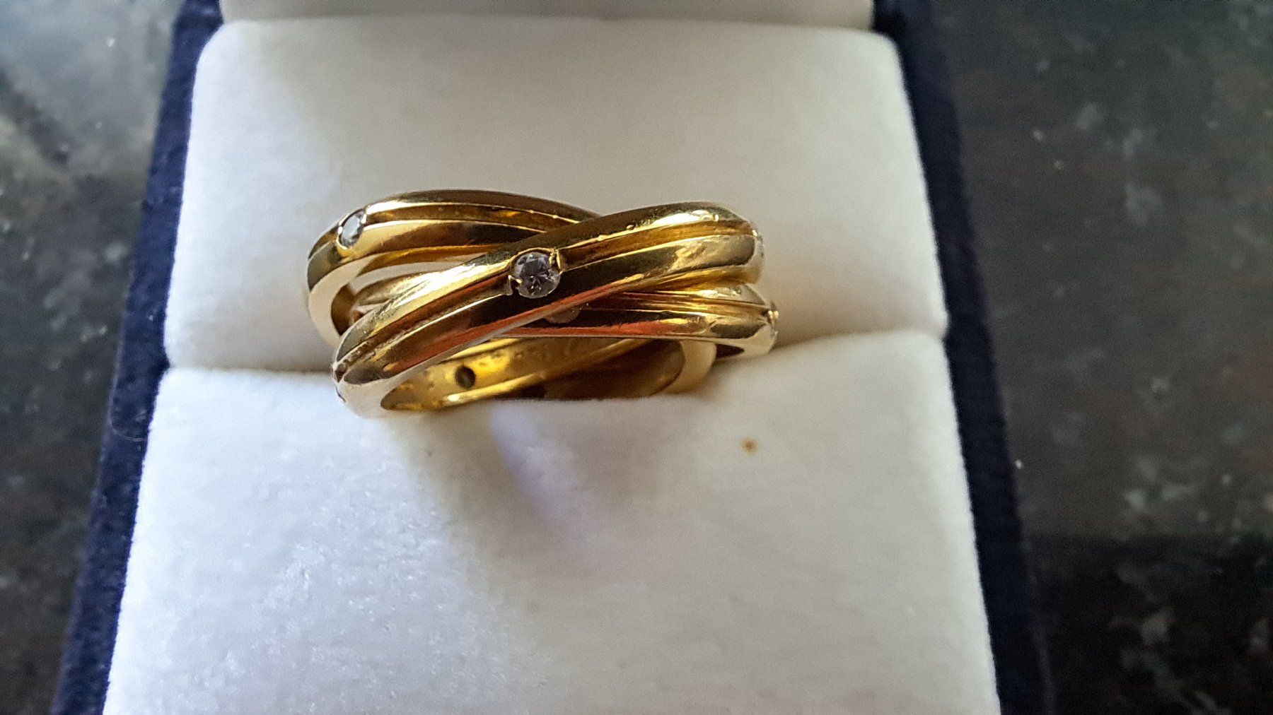 Cartier Bagues: Cartier 3er Ring mit Diamanten – D'occasion à Pfäffikon ZH par Valsangiaccomo 2