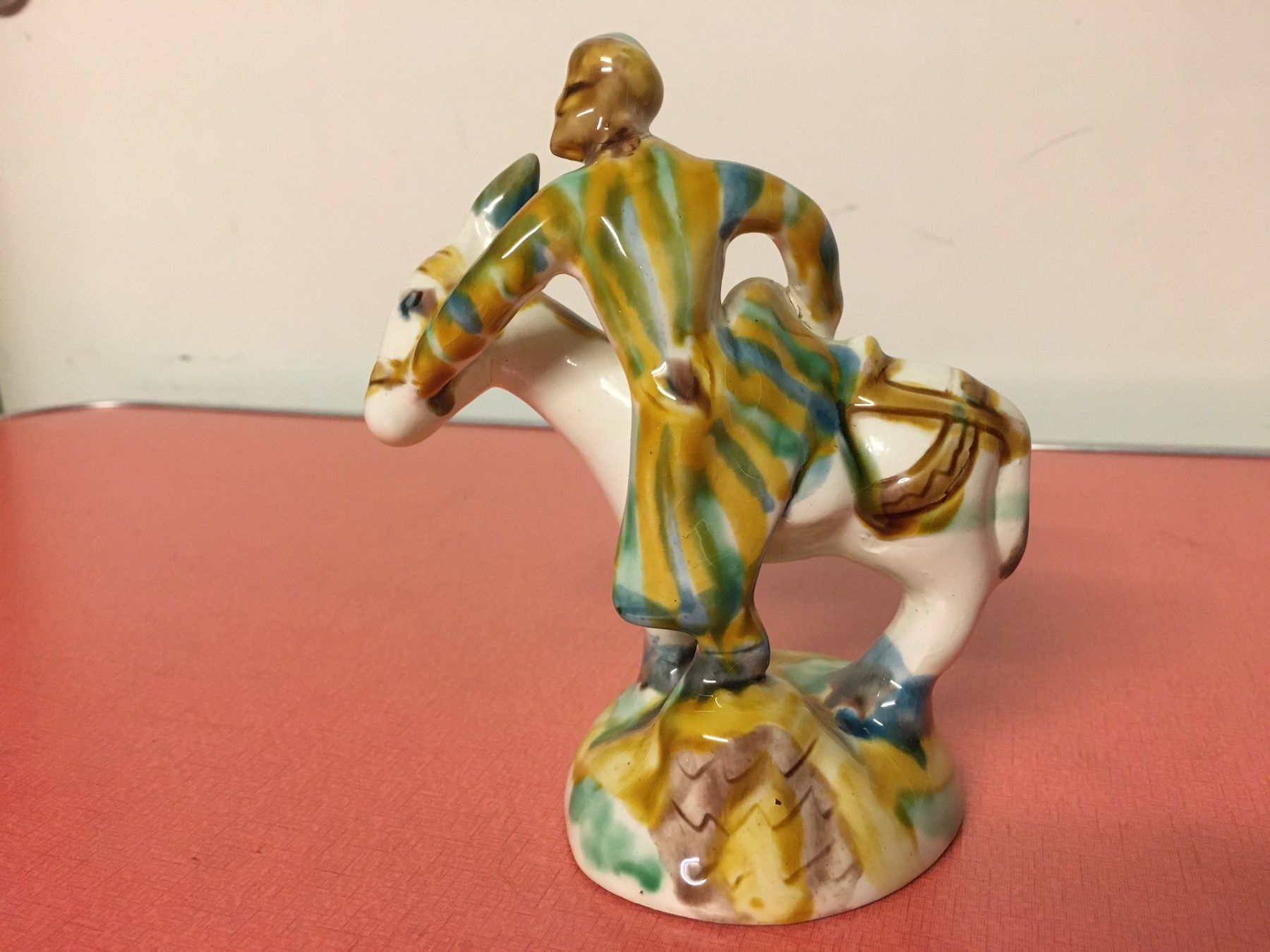 Statuette: Wunderschöne Keramik Figur Hand Bemalt. – Usato da Lanzenhäusern venduto da vic63 2