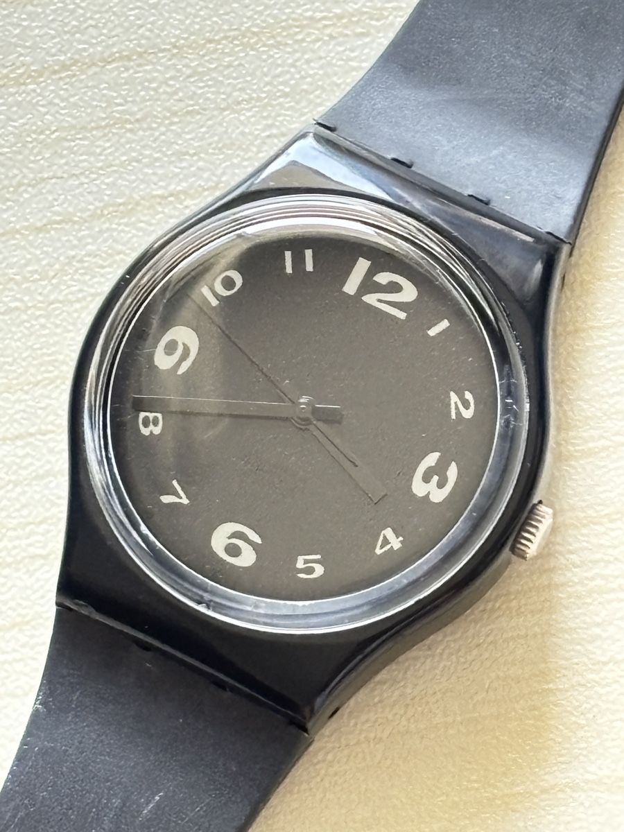 Swatch Orologi: Swatch Uhr schwarz mit Zifferblatt  – Usato da Grenchen venduto da chththl