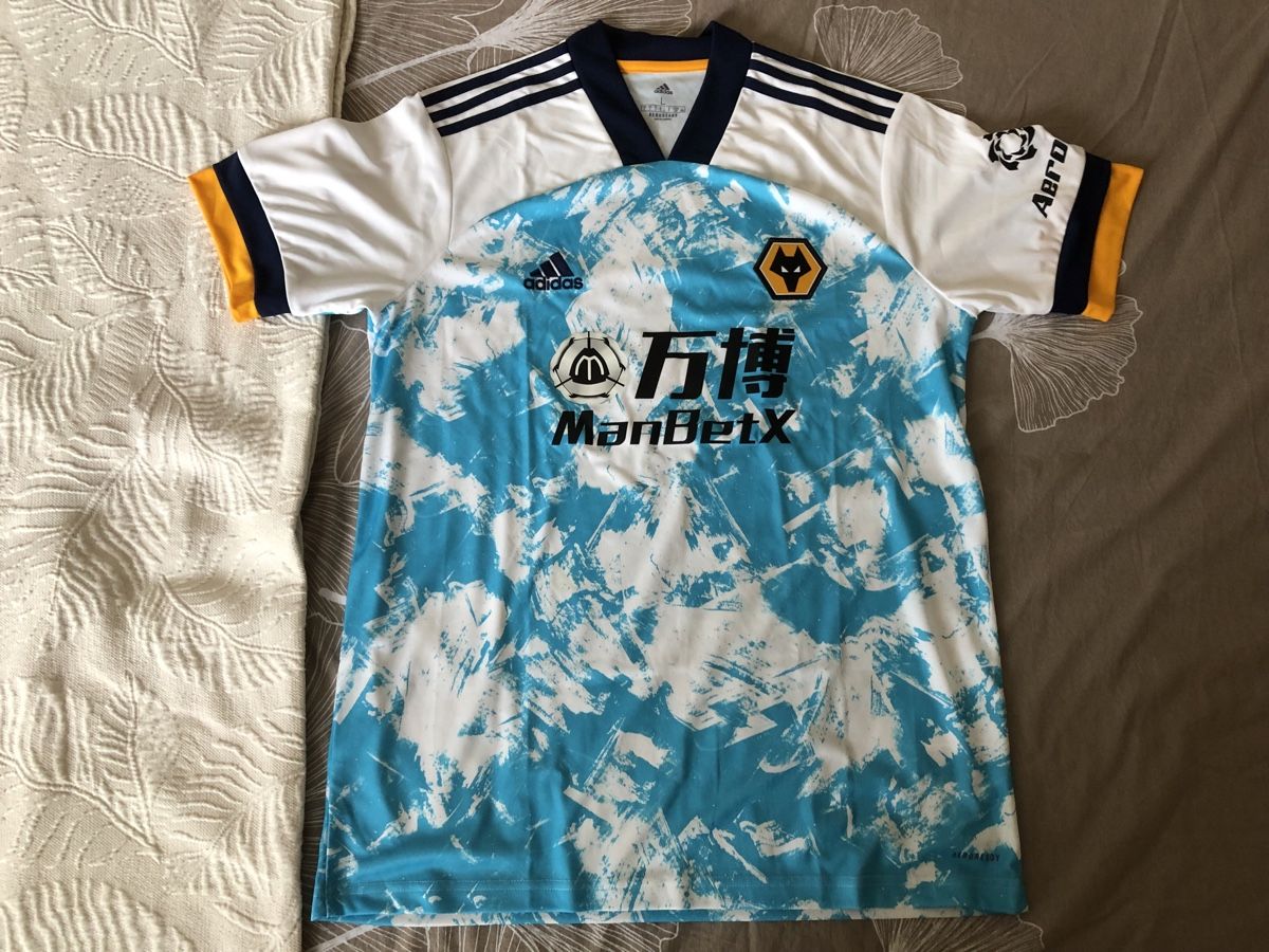 Adidas Canottiere & Pantaloni: Wolverhampton maillot  – Nuovo e nell'imballaggio originale da Le Grand-Saconnex venduto da focamix