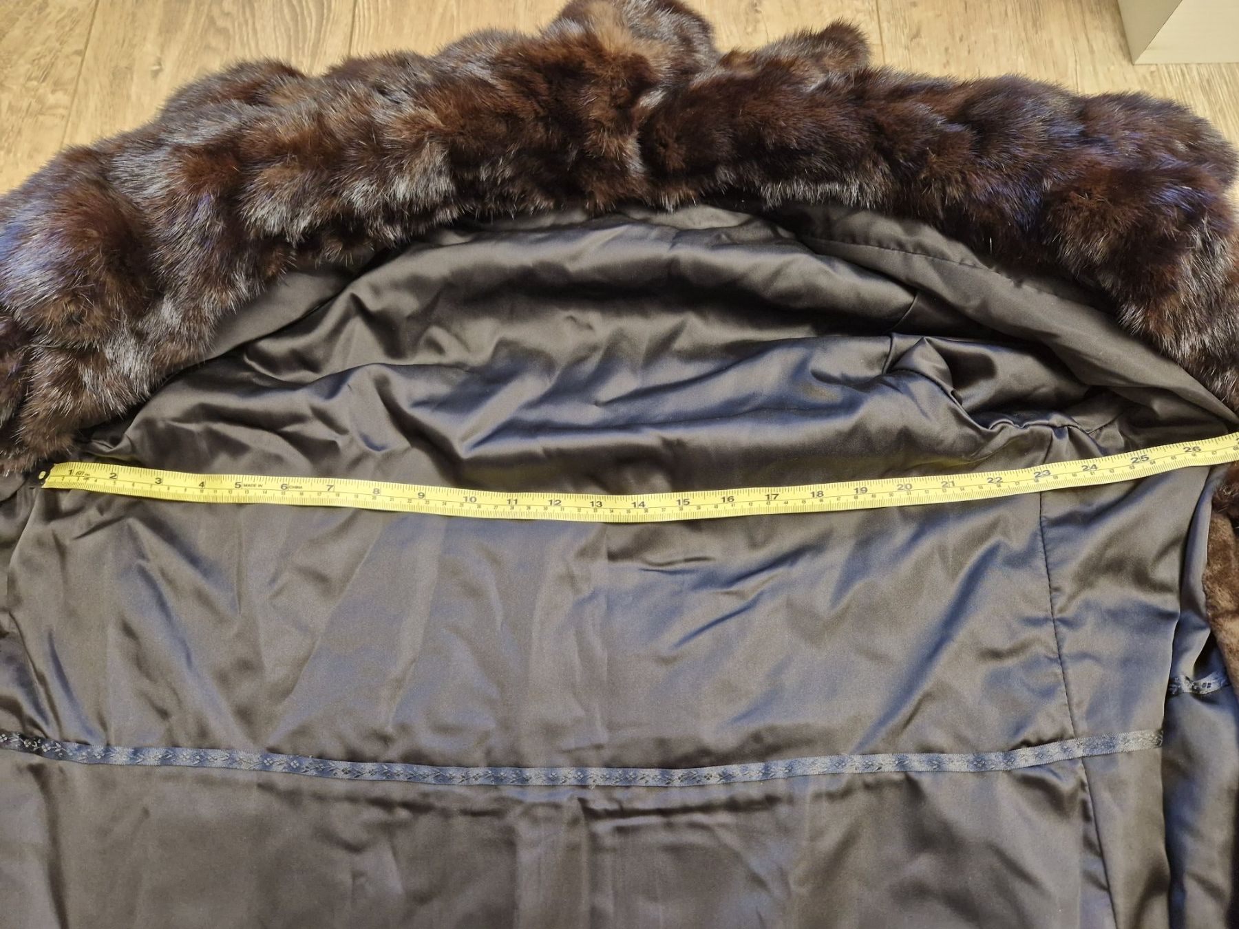 Mäntel: Elegant Mink Fur Coat – Neu (gemäss Beschreibung) aus Wettingen von mor_76q7 4