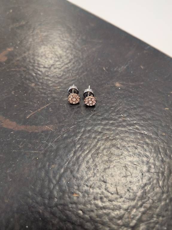 Boucles d'oreille: Fossil Ohrstecker  – D'occasion à Aarburg par Noemi.H 2