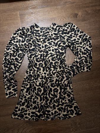 Kleid Grösse 36