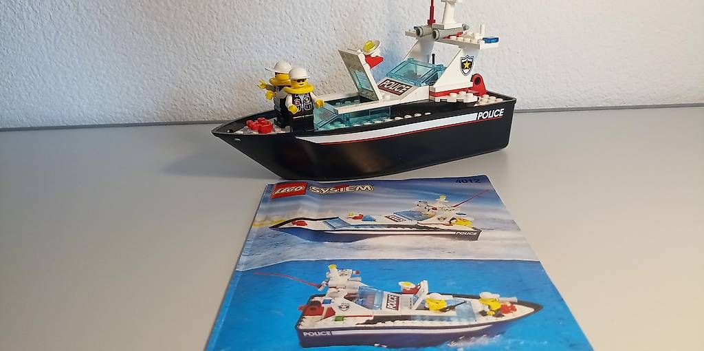 Giocattoli: Lego Polizeiboot VERSAND INKLUSIVE – Usato da Giswil venduto da Anubis20 1