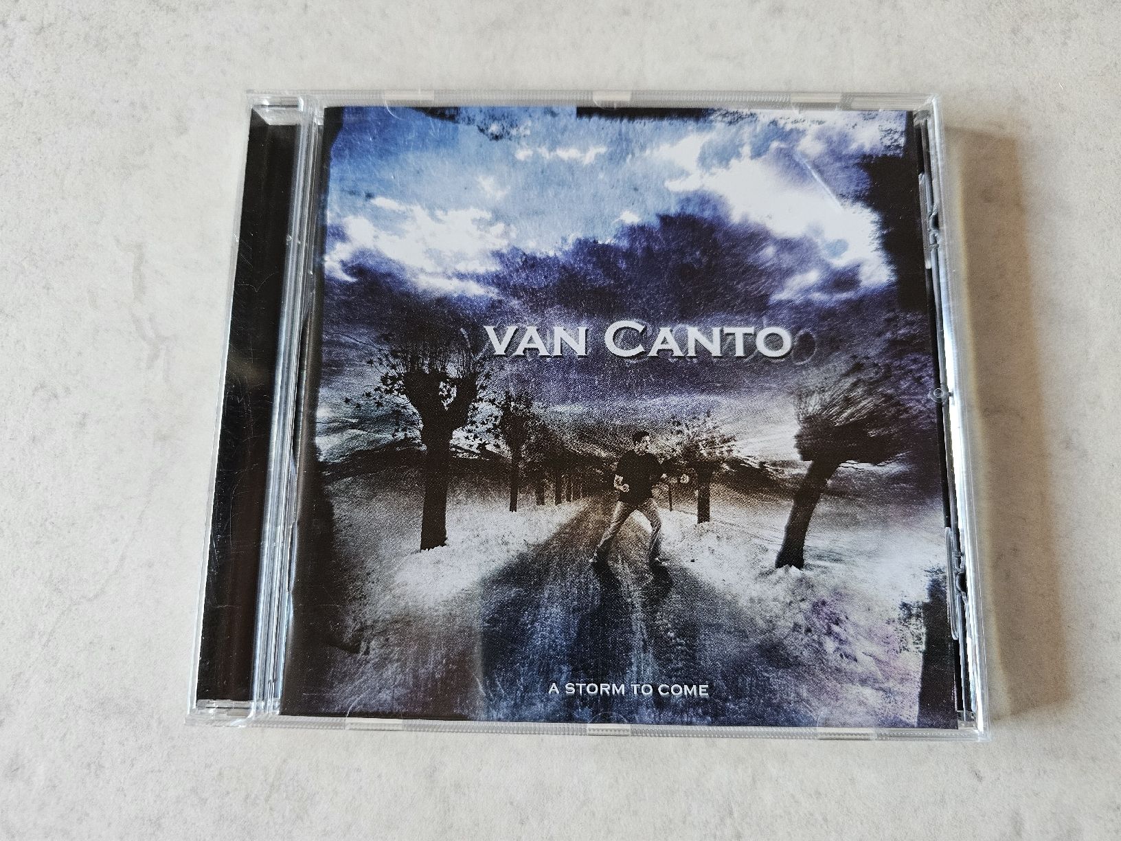 CD: Van Canto  -  A Storm To Come – Usato da Schneisingen venduto da backstore24