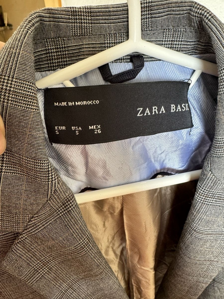 Jacken: Zara Basic Blazer - Women's Gray Plaid Blazer Size Medium – Neu (gemäss Beschreibung) aus Sion von sof_97f5 1