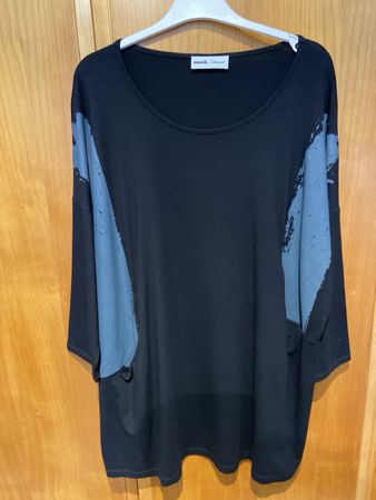 Schwarzes Nook Long-Shirt, Gr. L, Top Zustand