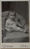 CDV Jean Moeglé, Thun, Kind, um 1900