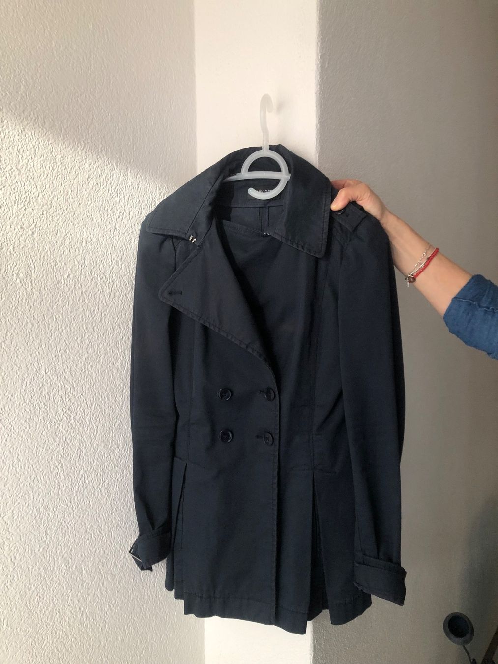 Mäntel: Trench Coat-  Mary Depp – Gebraucht aus Lausanne von ami_jjt5