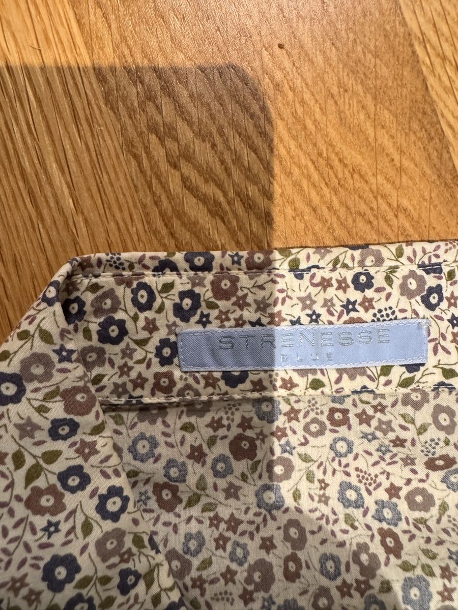 Strenesse Camicette: Strenesse Blue Hemdbluse Blümchenprint Grösse 38 Frühling So – Nuovo (secondo la descrizione) da Zell  ZH venduto da maria0100 2