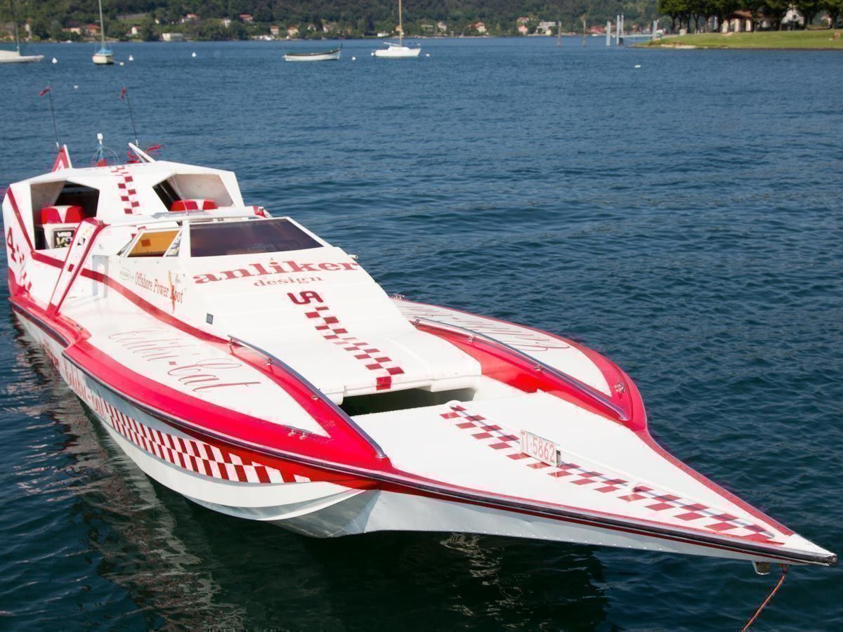 Schweizer Barche: BOOT Colibri Cat 44 Offshore-Power-Boot – Usato da Trimbach venduto da Goldesel0