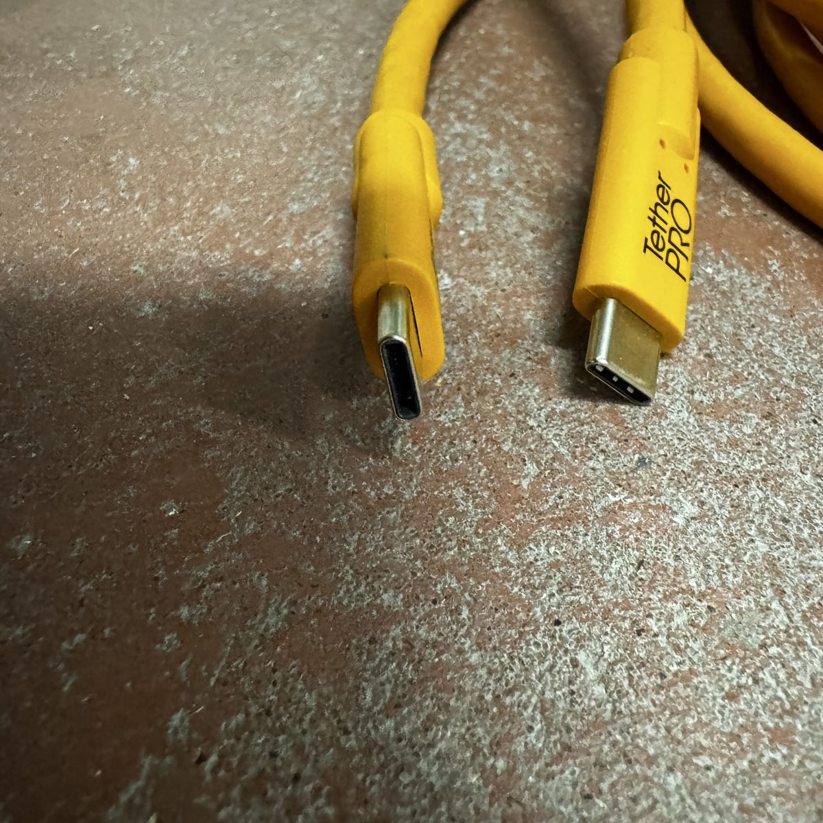 Câbles: TetherPro 4.6m USB-C auf USB-C – D'occasion à Zürich par Yemine 1