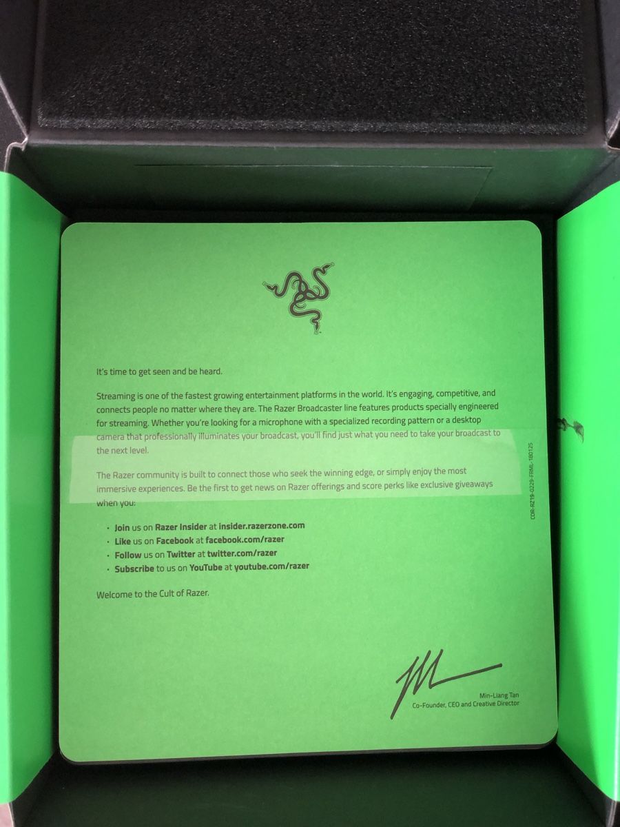 Razer Microfoni: Razer Seiren X. Gaming Microphone – Nuovo (secondo la descrizione) da Reconvilier venduto da oliver008 3