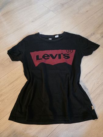Levi's T-Shirt schwarz Grösse XS guter Zustand