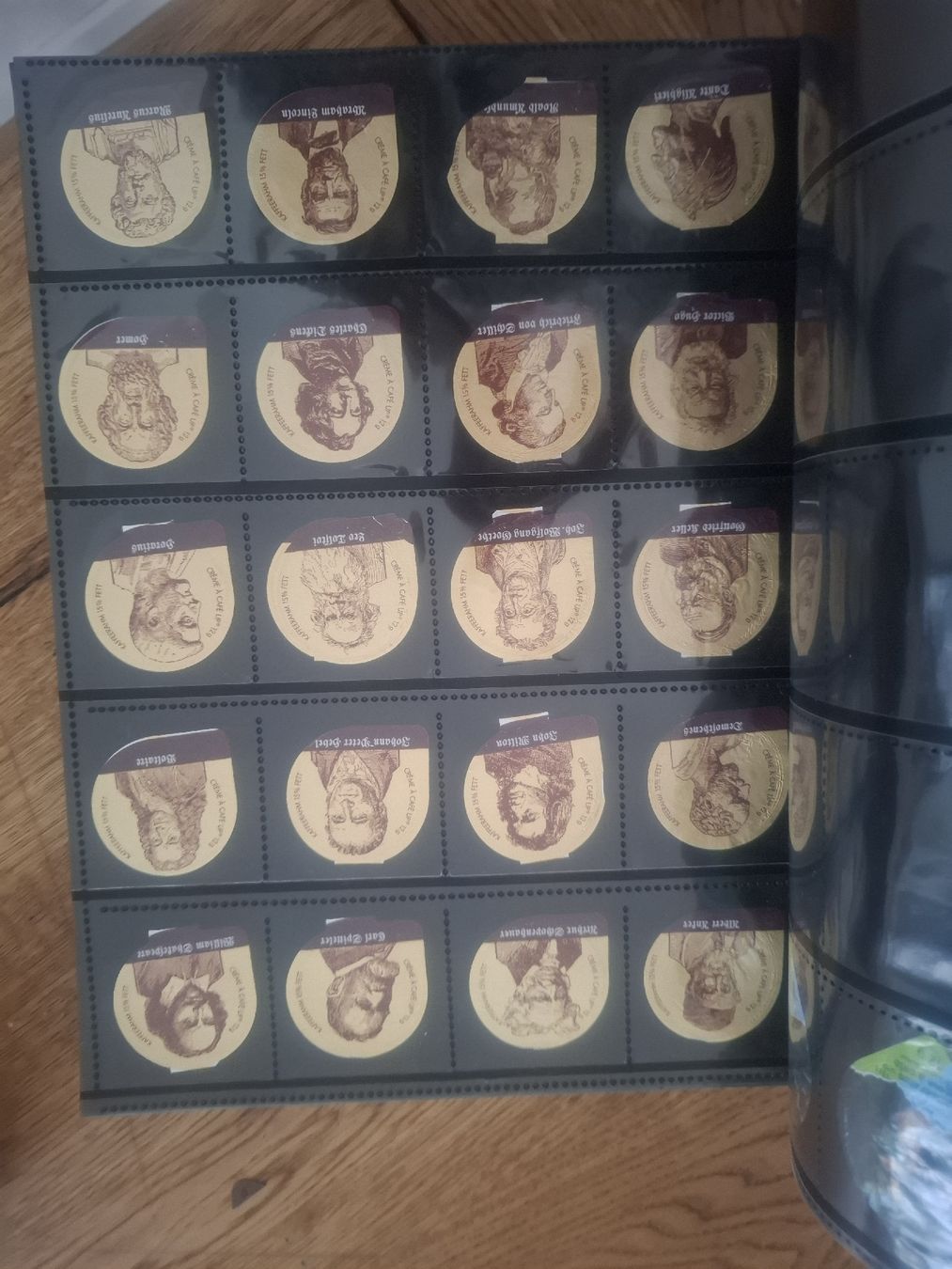Coperchi dei cremini per caffè: Komplette Sammlung von Kaffeerahmdeckeli – Usato da Kriens venduto da Zizzizz 5
