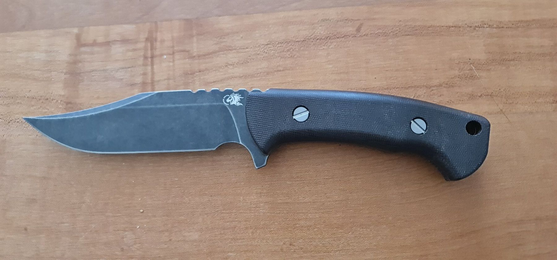 Accessori: Rick Hinderer Ranch Bowie - Battle Black – Nuovo (secondo la descrizione) da Therwil venduto da Esminor