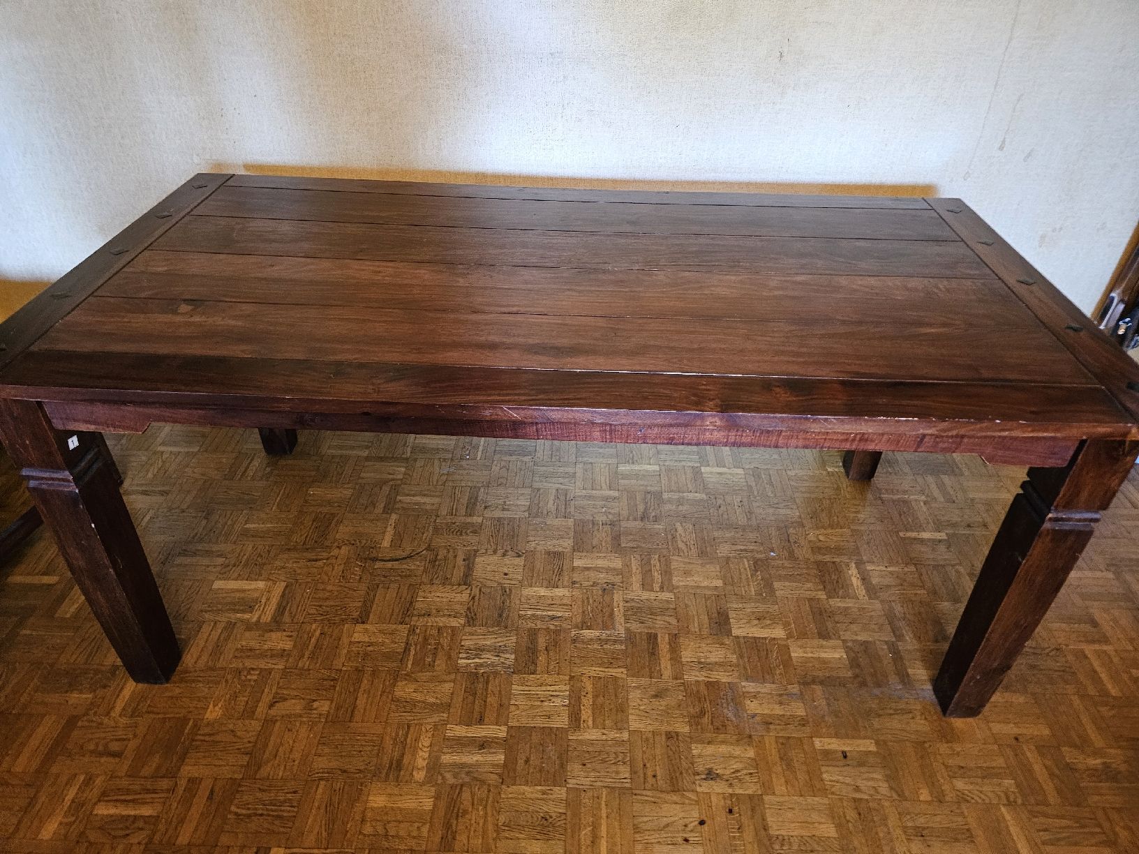 Tavoli: table  chaise  banquette bois massif – Usato da Yverdon-les-Bains venduto da mancheacoulles