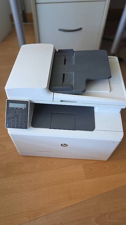 Stampanti: HP Laserdrucker inkl Patronen – Usato da Zürich venduto da 551155