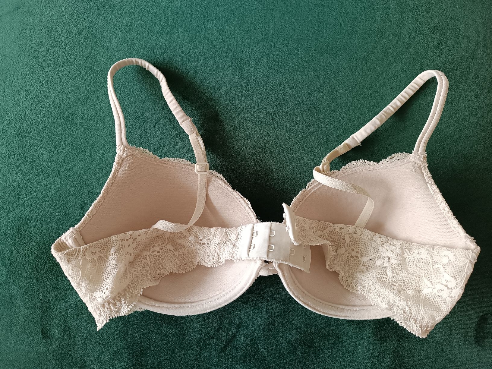 Sonstige Unterwäsche: Damen BH beige Grösse 75B – Gebraucht aus Luzern von sim_lqq2 1