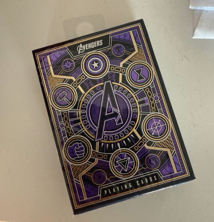Theory11 Avengers Marvel cards (Neu und originalverpackt) in Moudon für ...