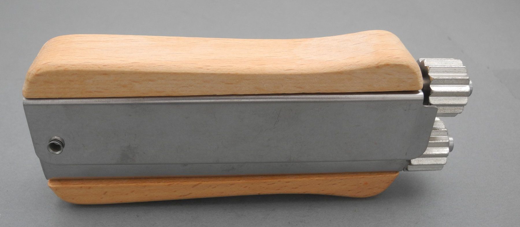 Alveari: Bienenzucht Drahtspanner massiv mit Holzgriff – Nuovo e nell'imballaggio originale da Kottwil venduto da Crazyrolf 1