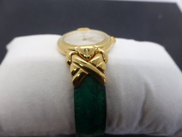 Montre Femme Louis Jourdan – Quartz – Cadran Blanc, Bracelet Cuir Marron – Neuf Jamais Portée