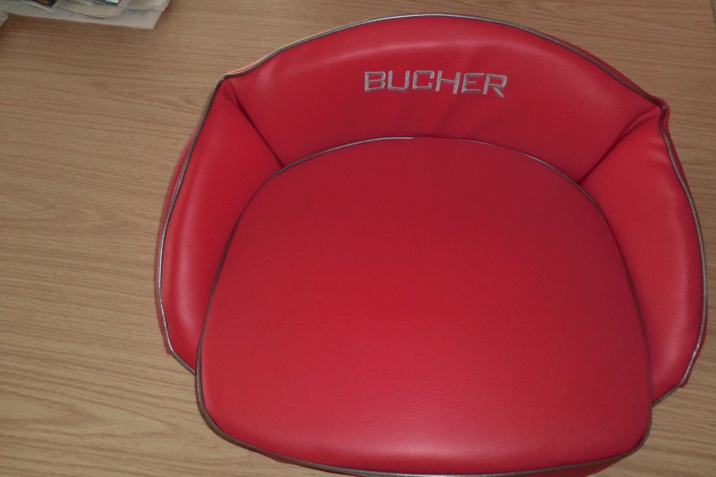 Toutes les machines: Bucher Sitzkissen – D'occasion à Ernetschwil par Oldie0
